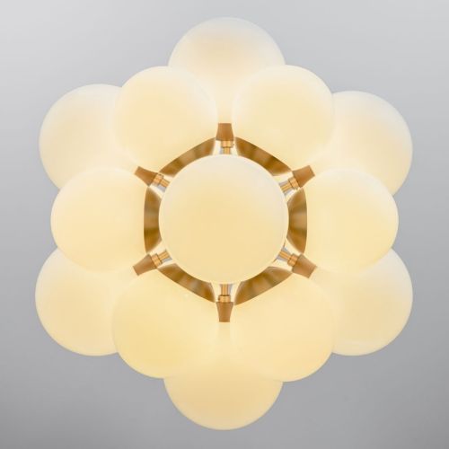 Nova – Chandelier / Pendant Light – Schwung – 19 E14 Lights – L 69 cm