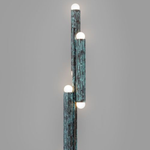 Vesta Floor – Floor Lamp – Schwung – Solid Brass – 6 E14 LEDs – H 153 cm