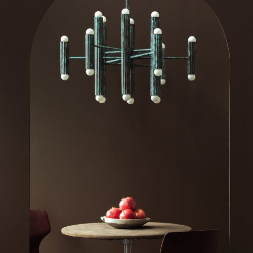 Vesta Round 24 – Chandelier / Pendant Light – Schwung – Solid Brass – 24 E14 LEDs – Ø 80 cm