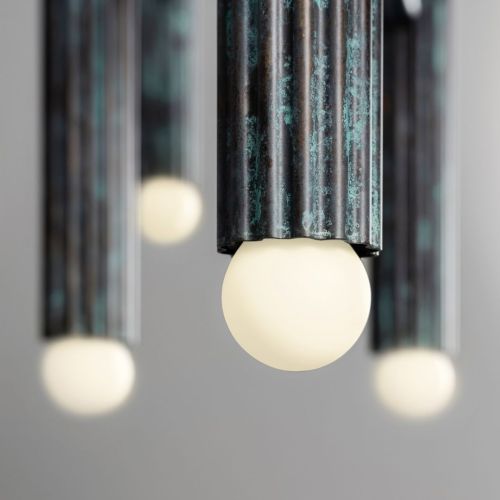 Vesta Round 24 – Kronleuchter / Pendelleuchte – Schwung – Massives Messing – 24 E14 LEDs – Ø 80 cm