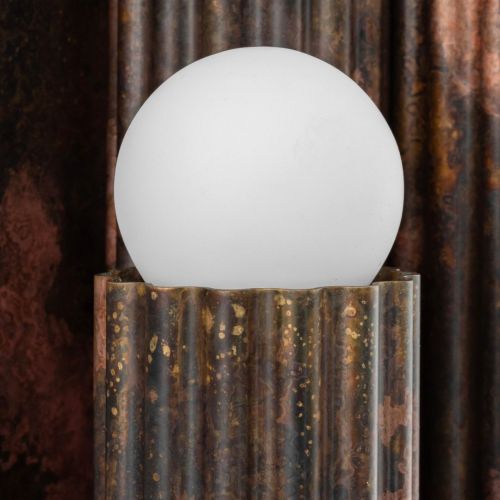 Vesta Triple 2 – Wall / Ceiling Light – Schwung – Solid Brass – 6 E14 LEDs – H 46 cm