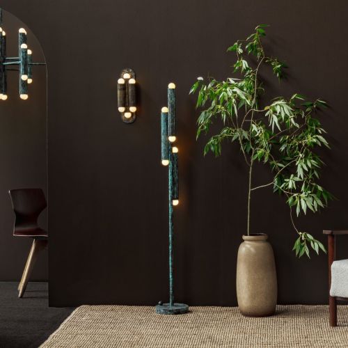 Vesta Triple – Wand- / Deckenleuchte – Schwung – Massives Messing – 6 E14 LEDs – H 38 cm