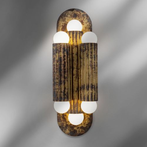 Vesta Triple – Wand- / Deckenleuchte – Schwung – Massives Messing – 6 E14 LEDs – H 38 cm
